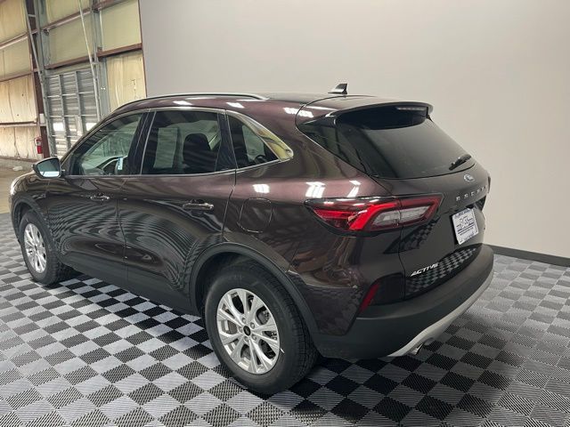 2023 Ford Escape Active photo 3