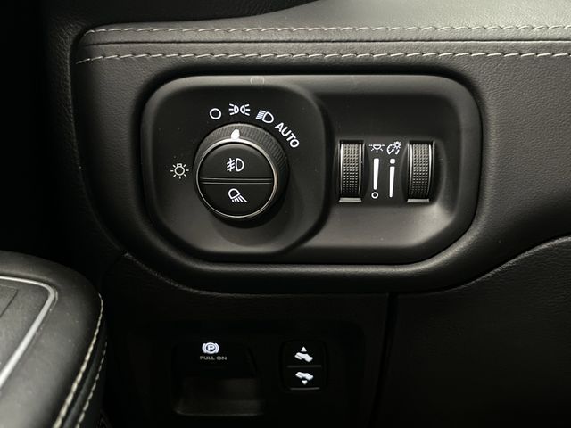 2021 Ram 1500 Limited photo 26