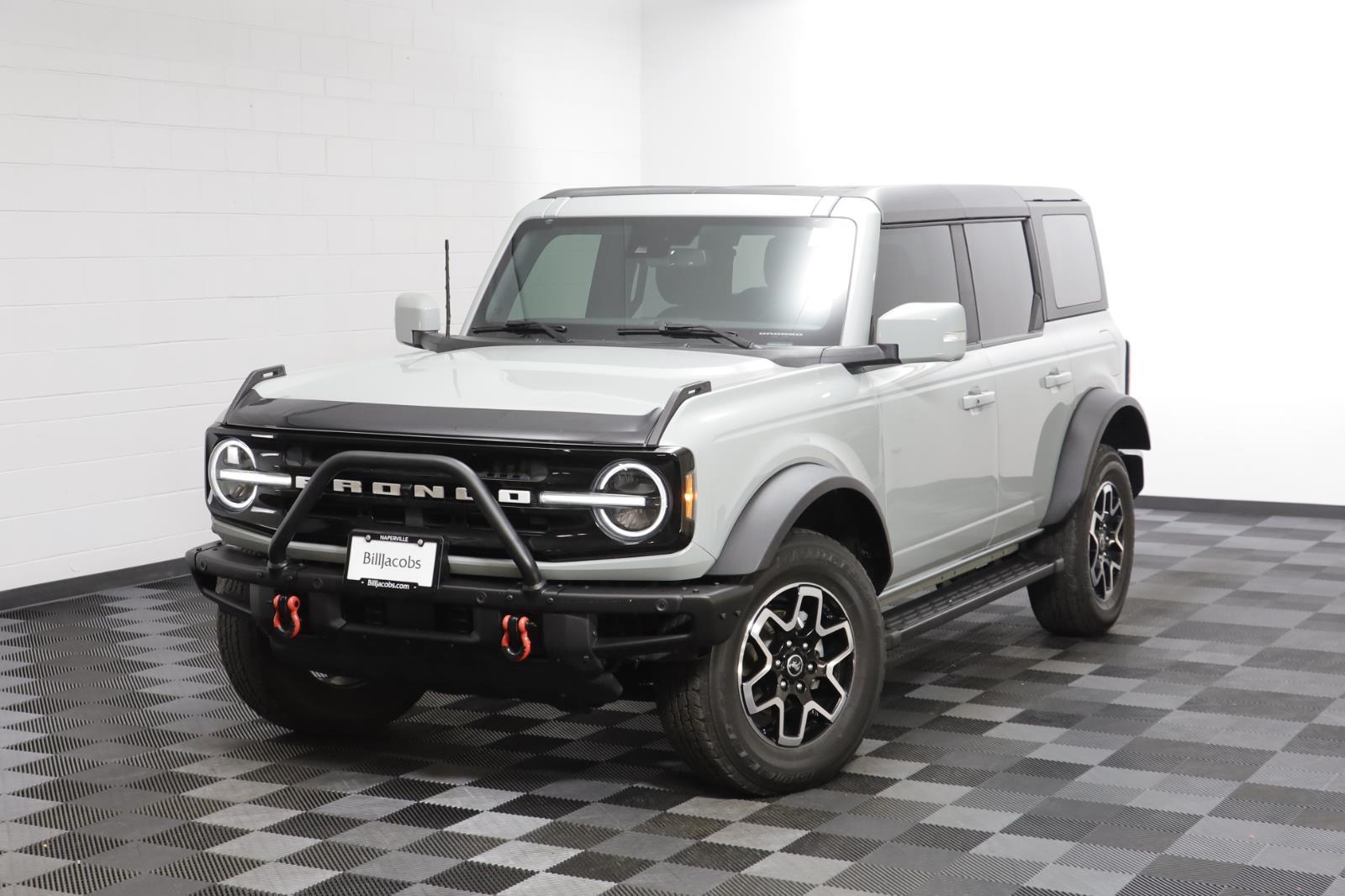 2021 Ford Bronco 4-Door Outer Banks's photo