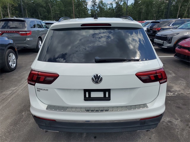 2021 Volkswagen Tiguan SE photo 8