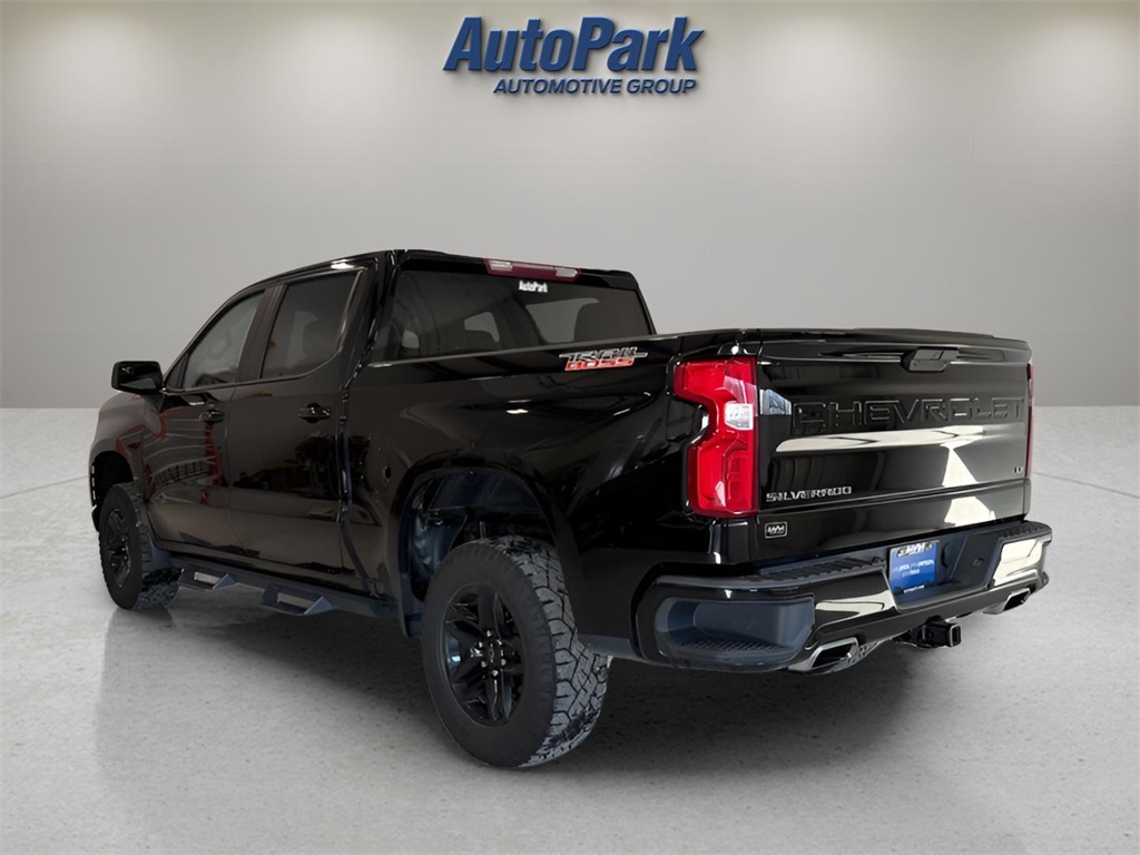 2019 Chevrolet Silverado 1500 LT Trail Boss photo 3