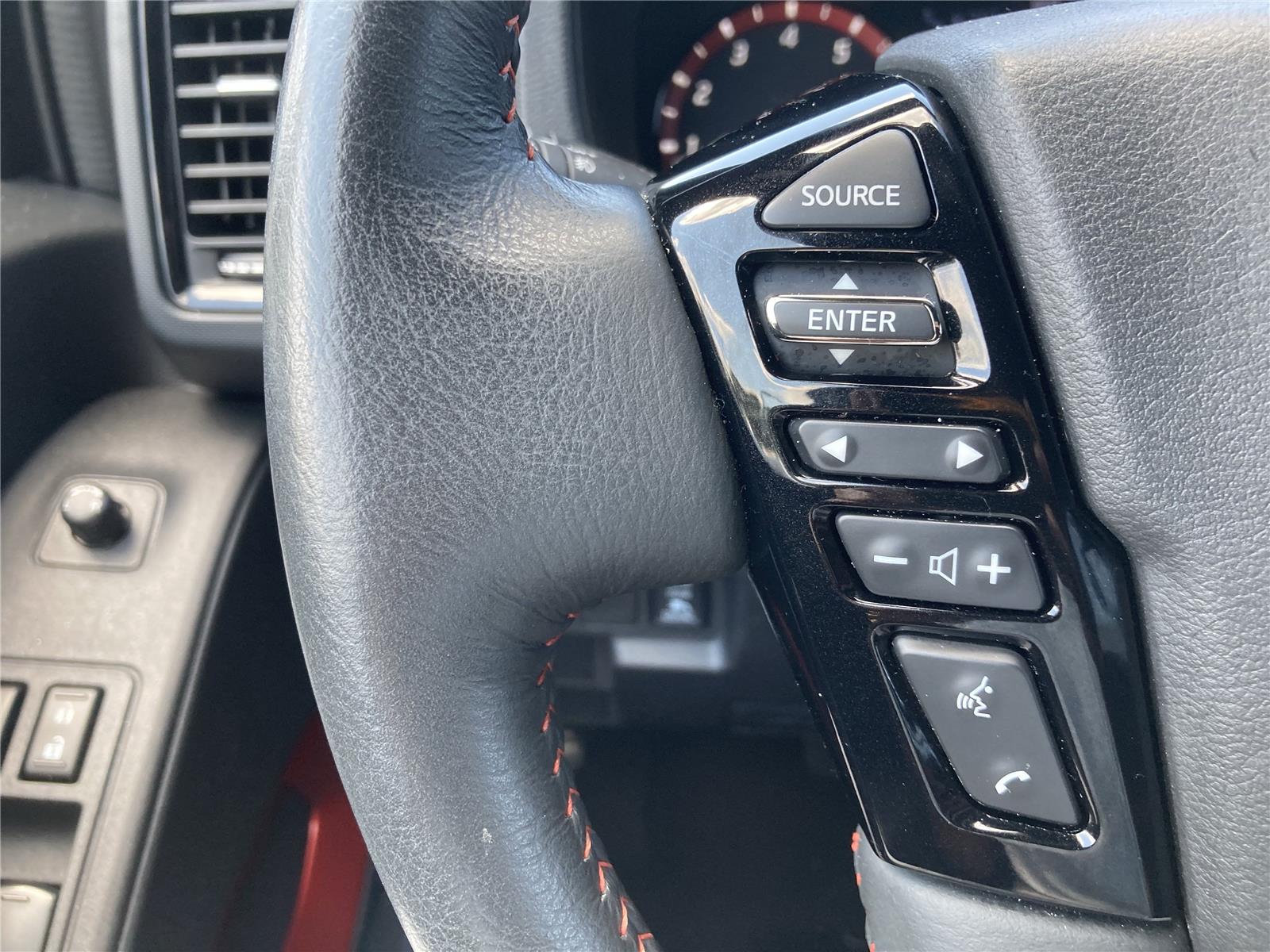 2023 Nissan Frontier PRO-X photo 19