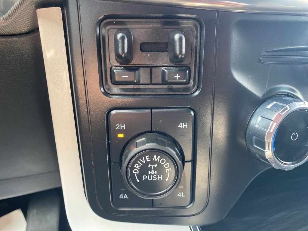2024 Ford F-150 Lariat photo 22