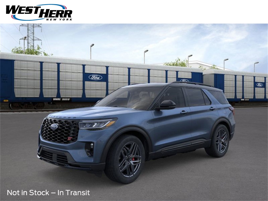 2025 Ford Explorer ST's photo