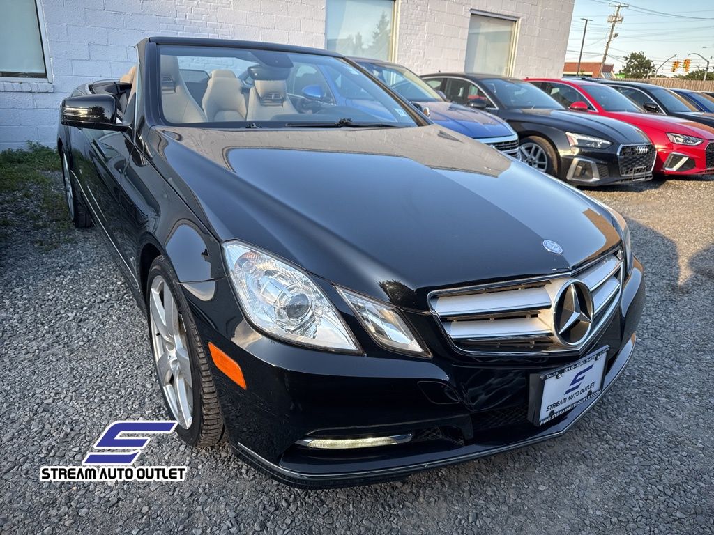 2013 Mercedes Benz E 350 photo 2