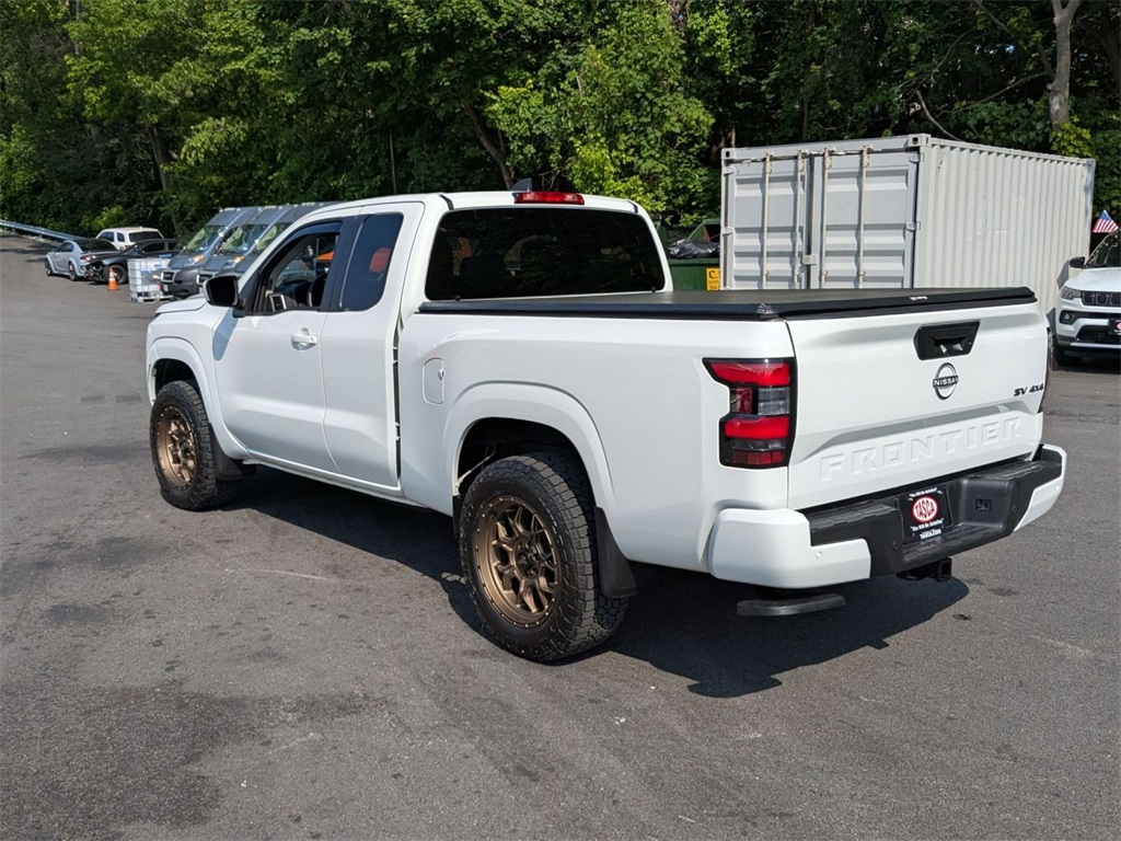 2024 Nissan Frontier SV photo 6