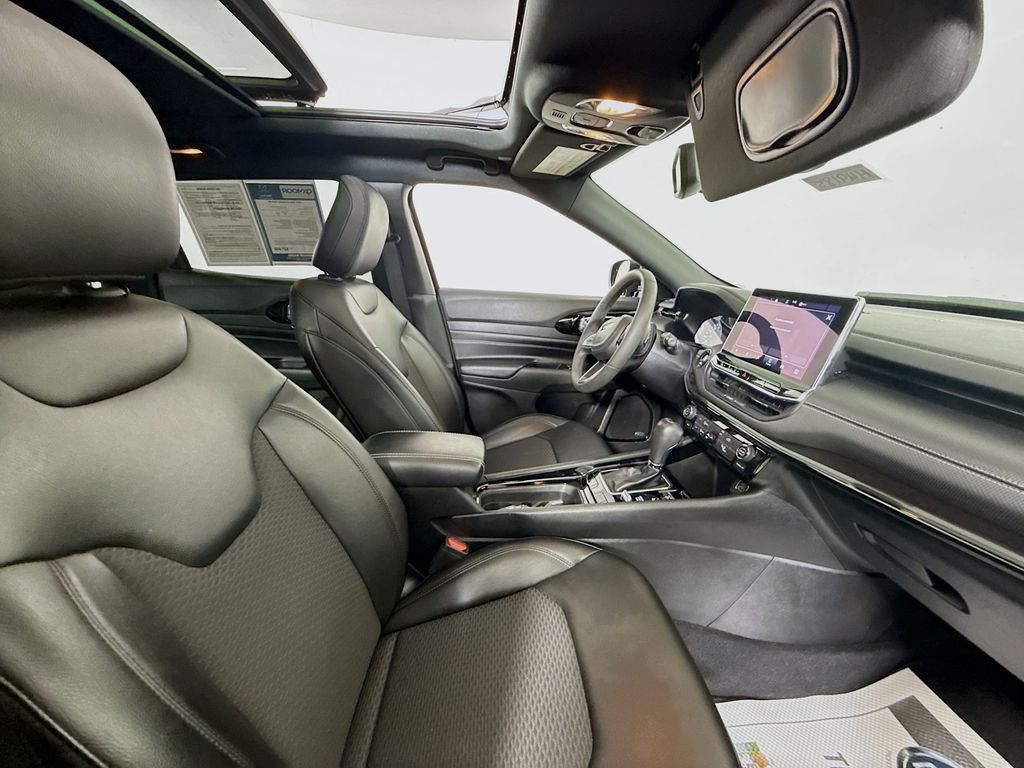 2022 Jeep Compass Altitude photo 27