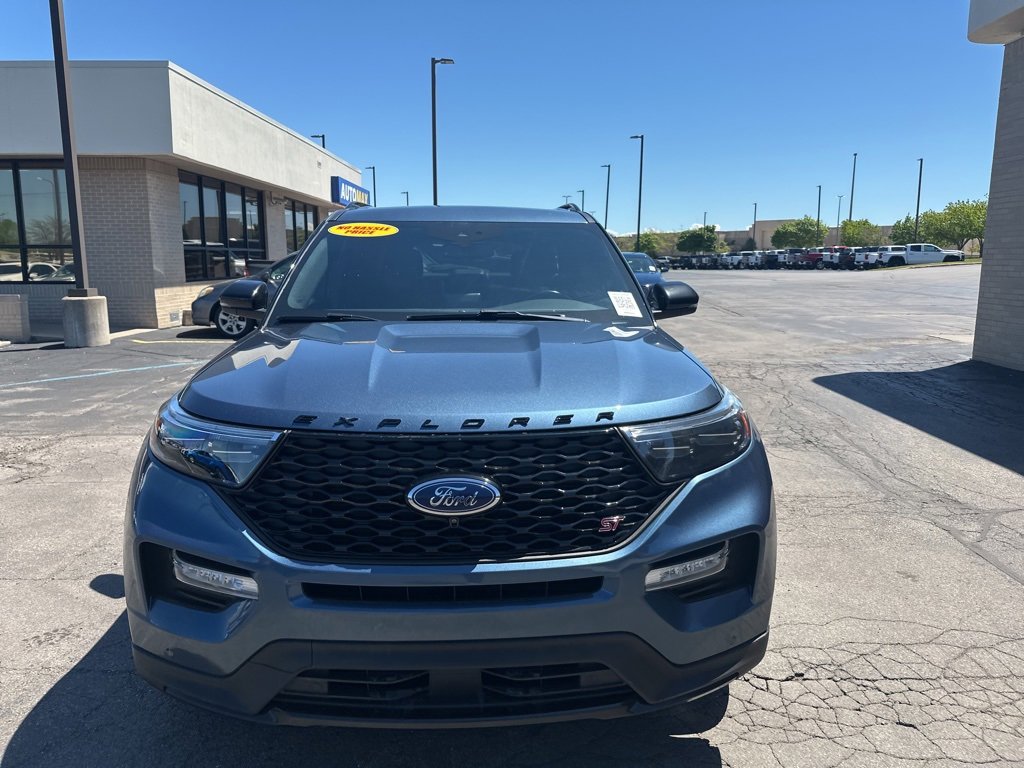 2020 Ford Explorer ST photo 3