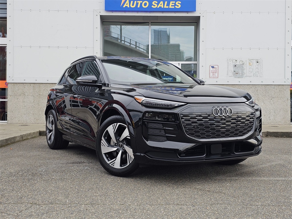 Used 2025 Audi Q6 e-tron Prestige with VIN WA134BGF3SA024534 for sale in North Bend, WA