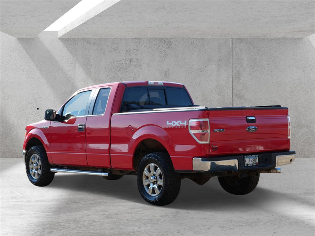 2011 Ford F-150 XLT photo 4
