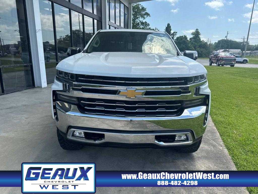 2019 Chevrolet Silverado 1500 LTZ photo 2