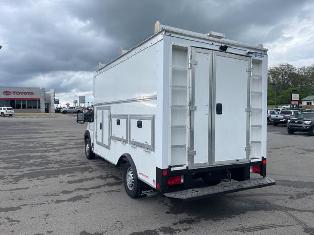 2024 Ram 3500 Cutaway photo 5