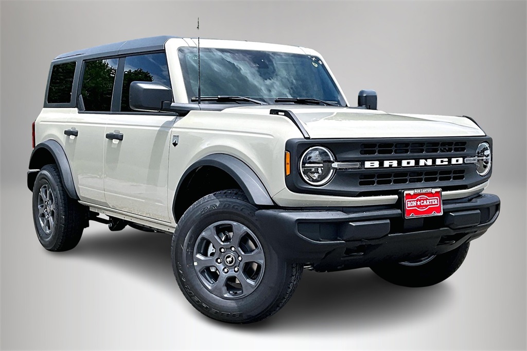 2025 Ford Bronco 4-Door Big Bend's photo