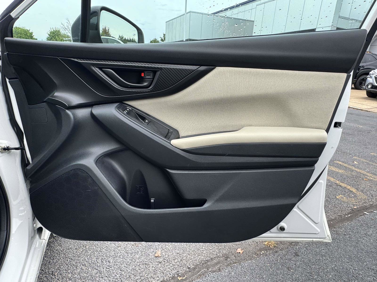 2021 Subaru Impreza L photo 8