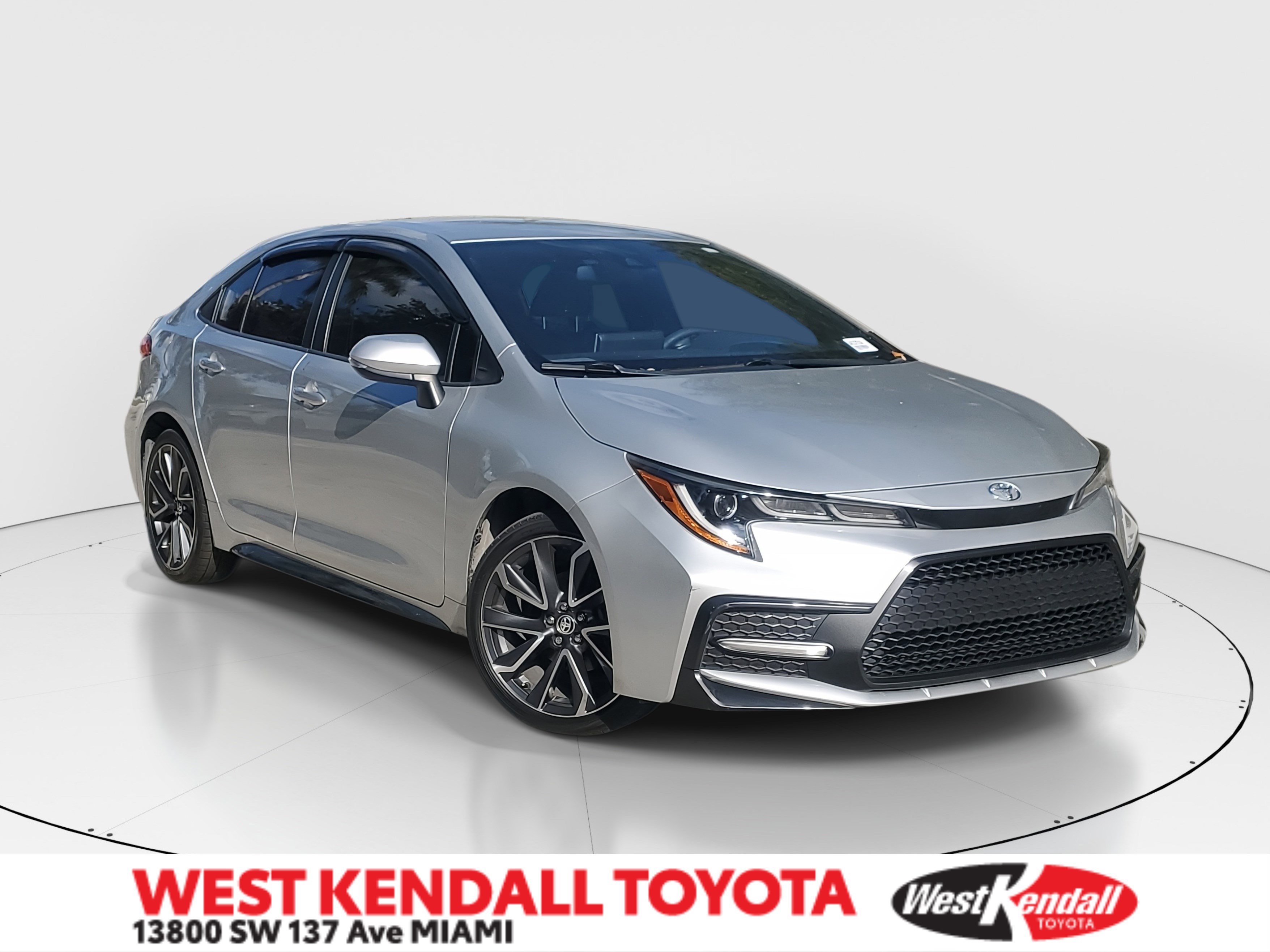 2021 Toyota Corolla SE's photo