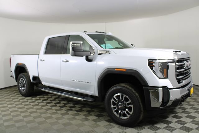 2026 GMC Sierra 3500HD SLT's photo