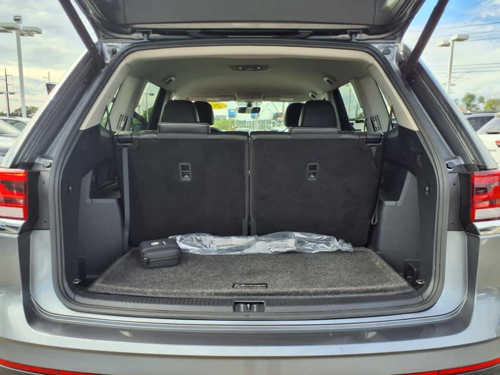 2023 Volkswagen Atlas SE Technology photo 16