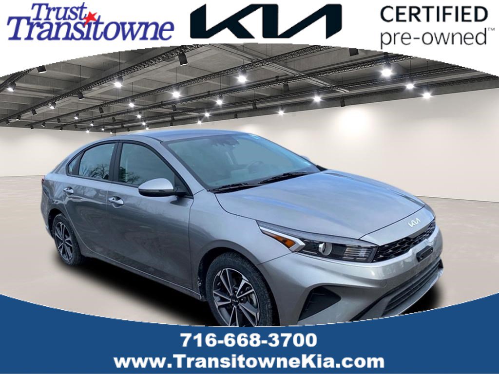 2024 Kia Forte LXS's photo