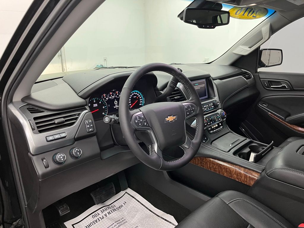 2016 Chevrolet Tahoe LTZ photo 24