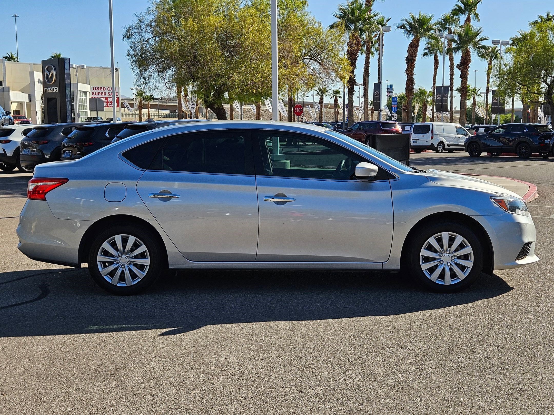 2017 Nissan Sentra SV photo 6