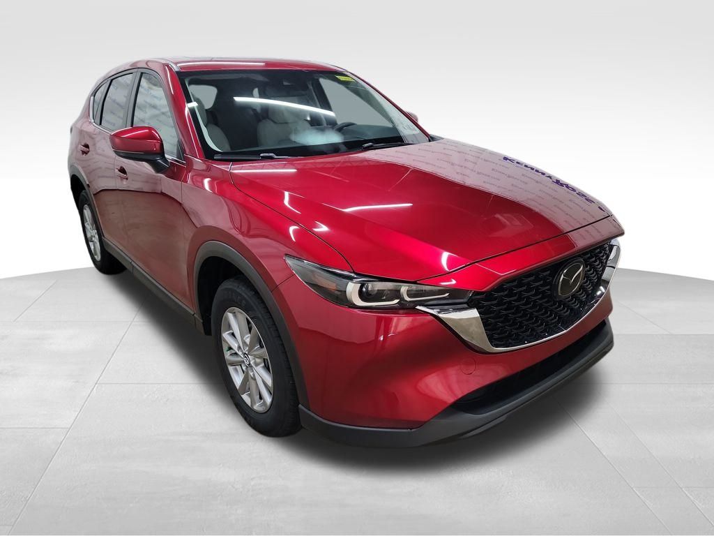 2023 Mazda CX-5 2.5 S Preferred photo 2