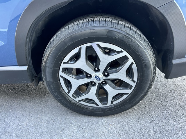 2021 Subaru Forester Premium photo 17