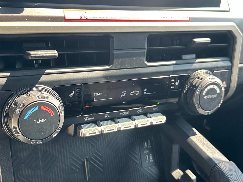 2025 Toyota Tacoma SR5 photo 19