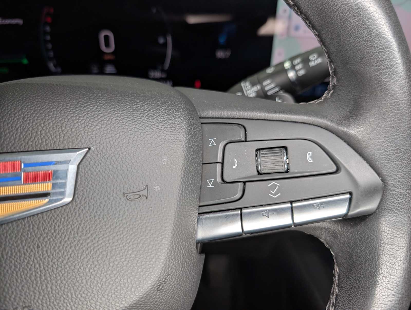 2024 Cadillac XT4 Premium Luxury photo 31