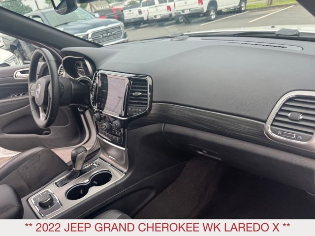 2022 Jeep Cherokee Laredo X photo 19