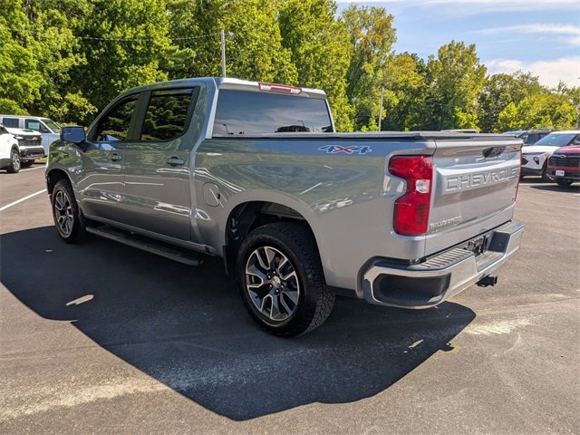 2025 Chevrolet Silverado 1500 LT photo 5