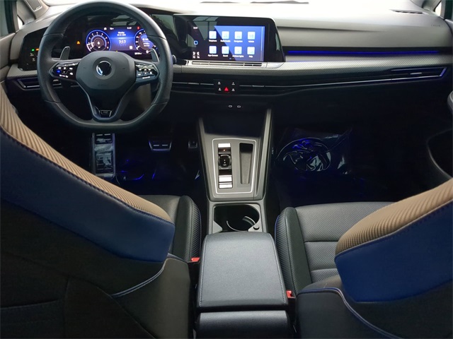2022 Volkswagen Golf R photo 10