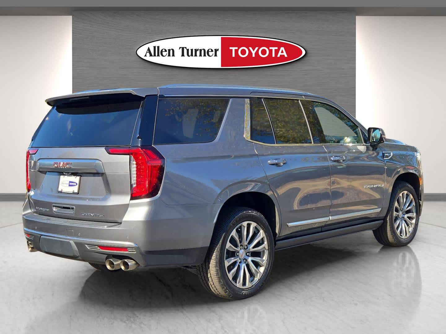 2021 Gmc Yukon Denali photo 2