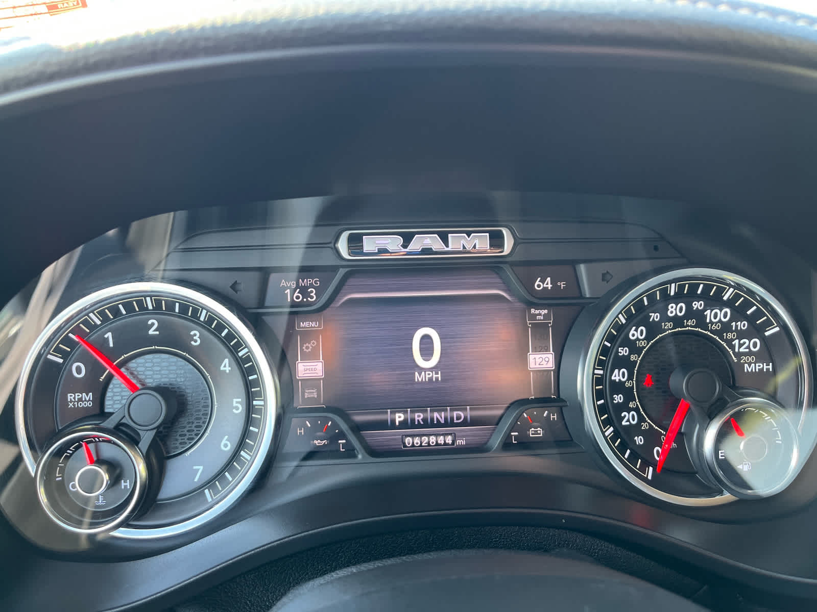 2019 Ram 1500 Laramie photo 26