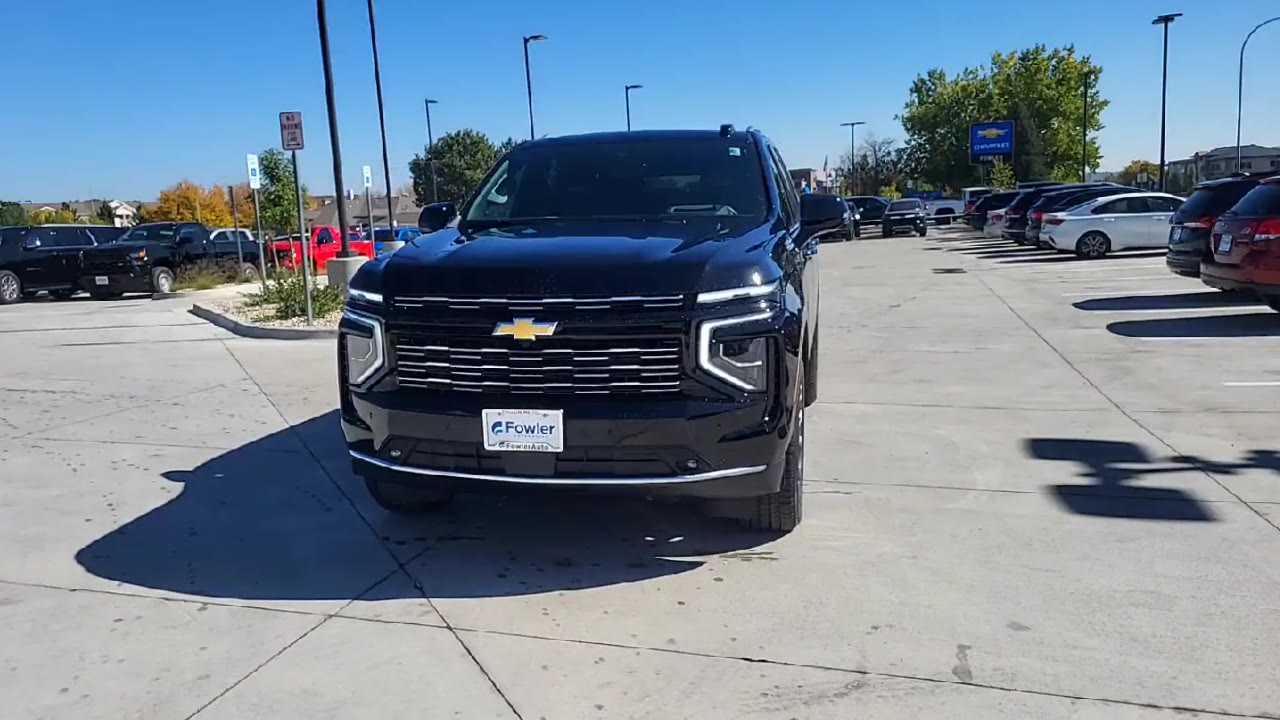 2026 Chevrolet Tahoe High Country photo 2