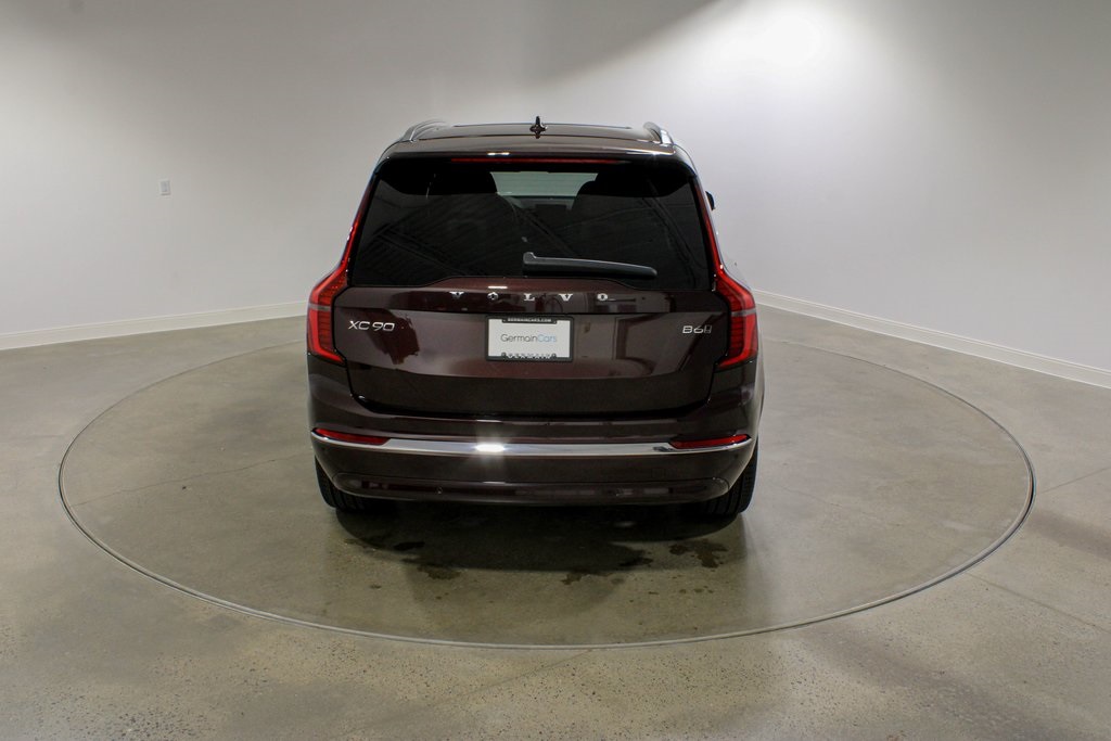 2026 Volvo XC90 Plus photo 4