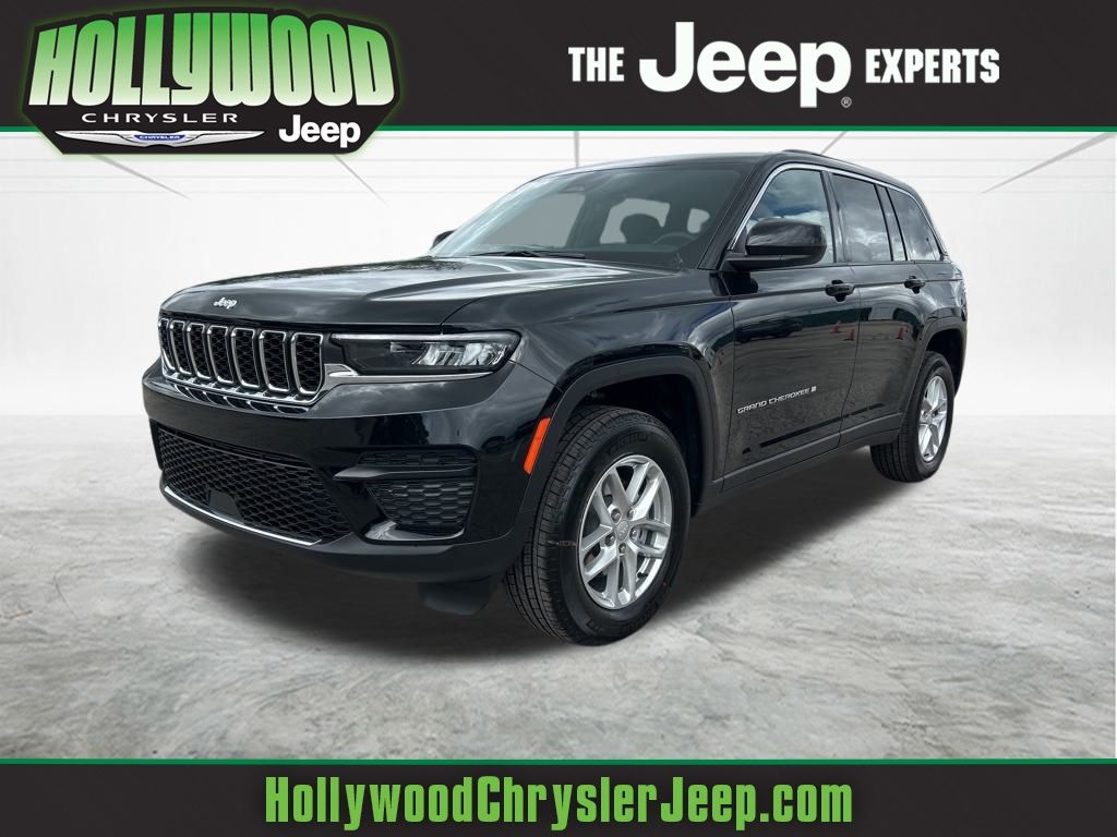 2025 Jeep Grand Cherokee Laredo's photo