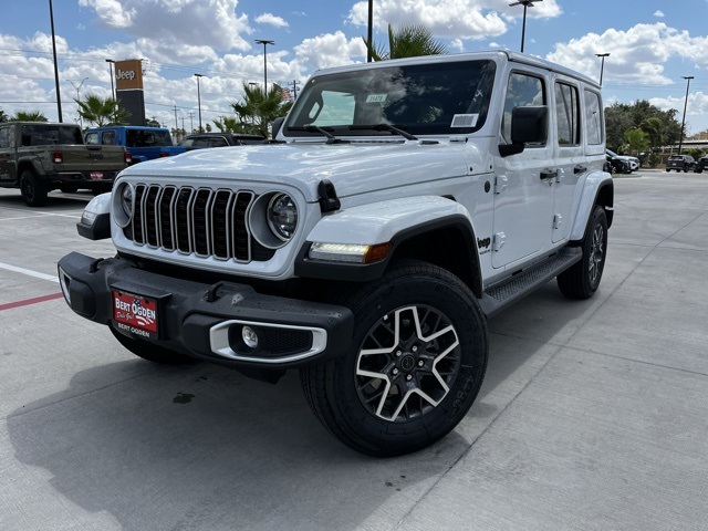 2025 Jeep Wrangler Sahara photo 3