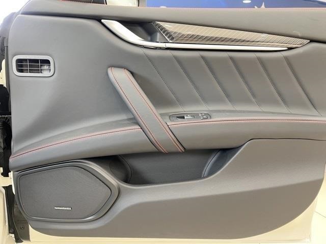 2024 Maserati Ghibli Modena photo 22