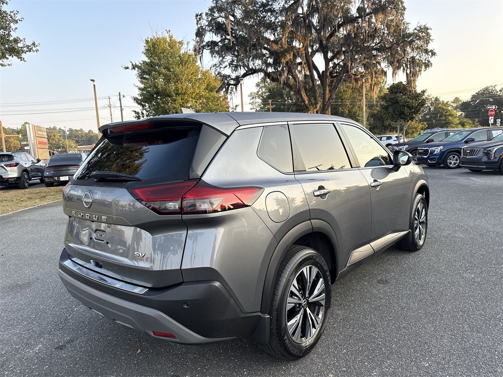 2023 Nissan Rogue SV photo 3