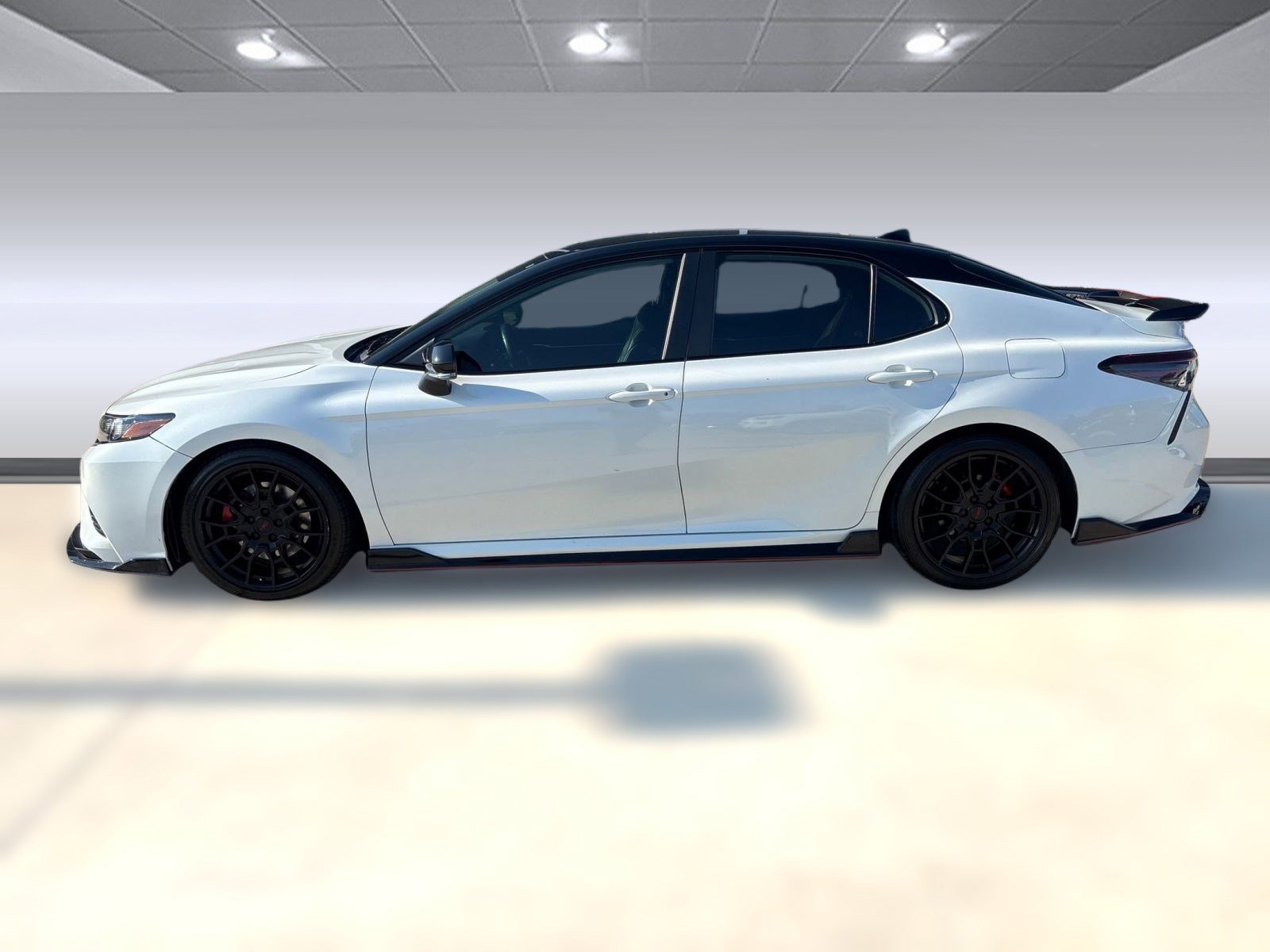 2022 Toyota Camry TRD V6 photo 2