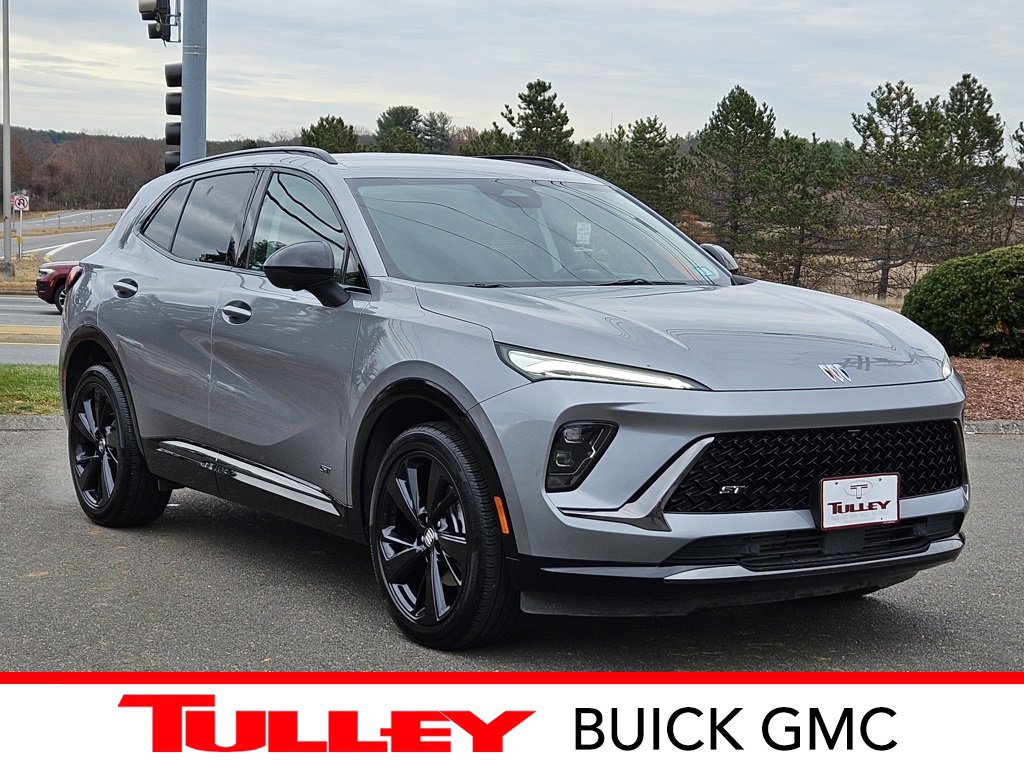 2025 Buick Envision Sport Touring's photo