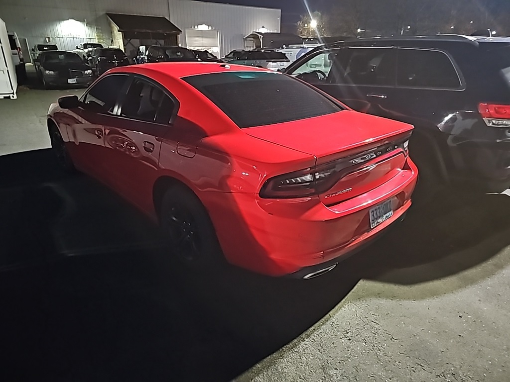 2021 Dodge Charger SXT photo 3