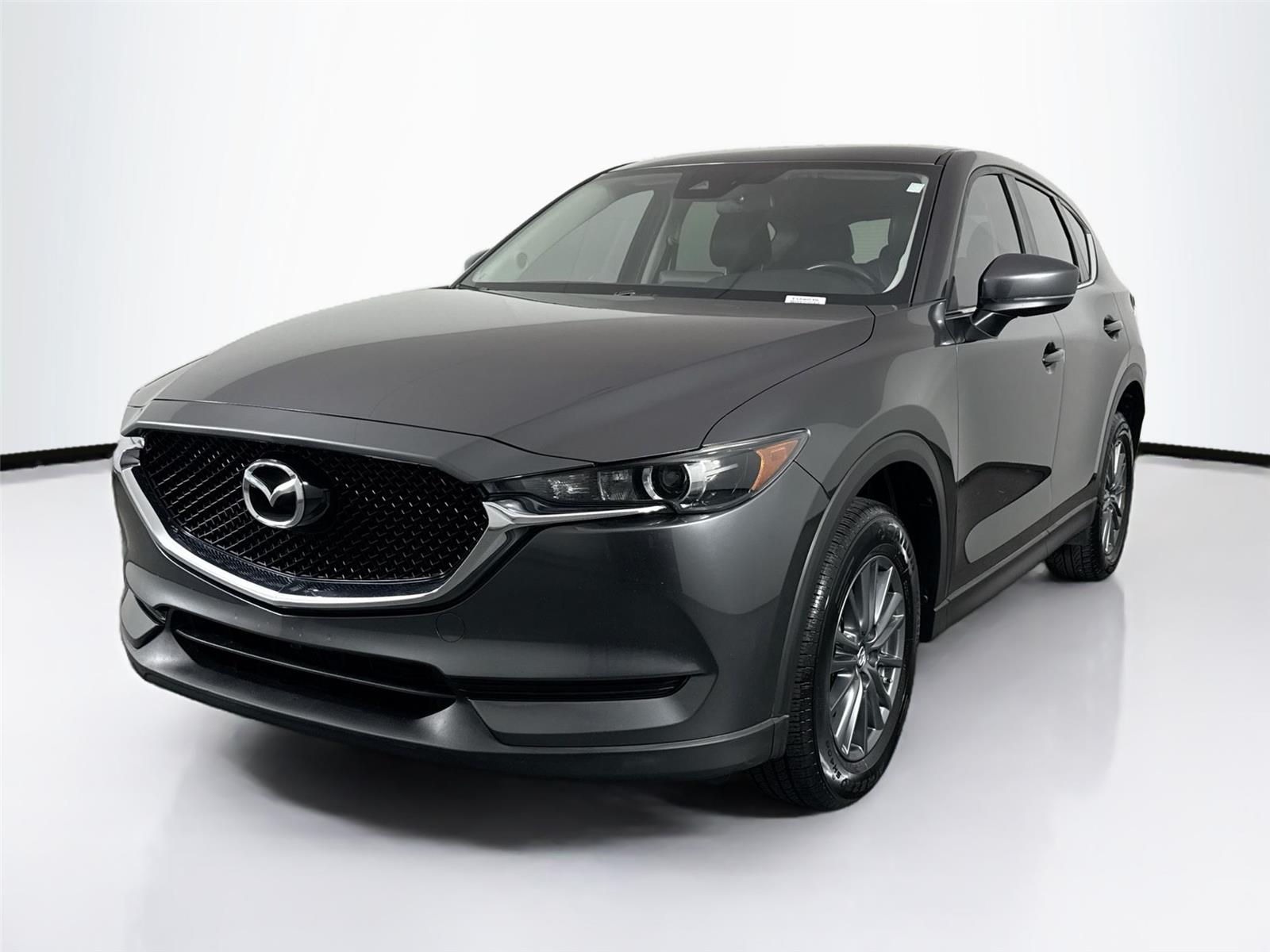 2017 Mazda CX-5 Touring photo 2