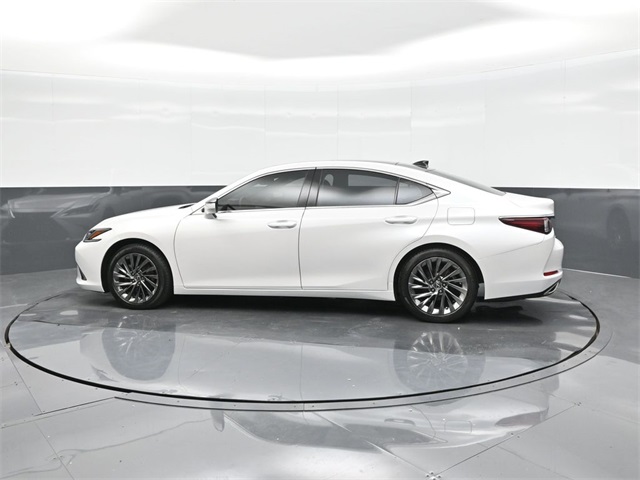 2024 Lexus ES 350 Luxury photo 5