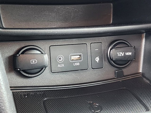 2020 Hyundai Kona SEL Plus photo 9