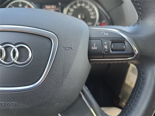 2013 Audi Q5 2.0T Premium photo 17