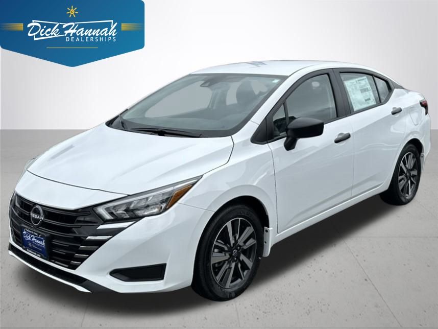2025 Nissan Versa Sedan S's photo