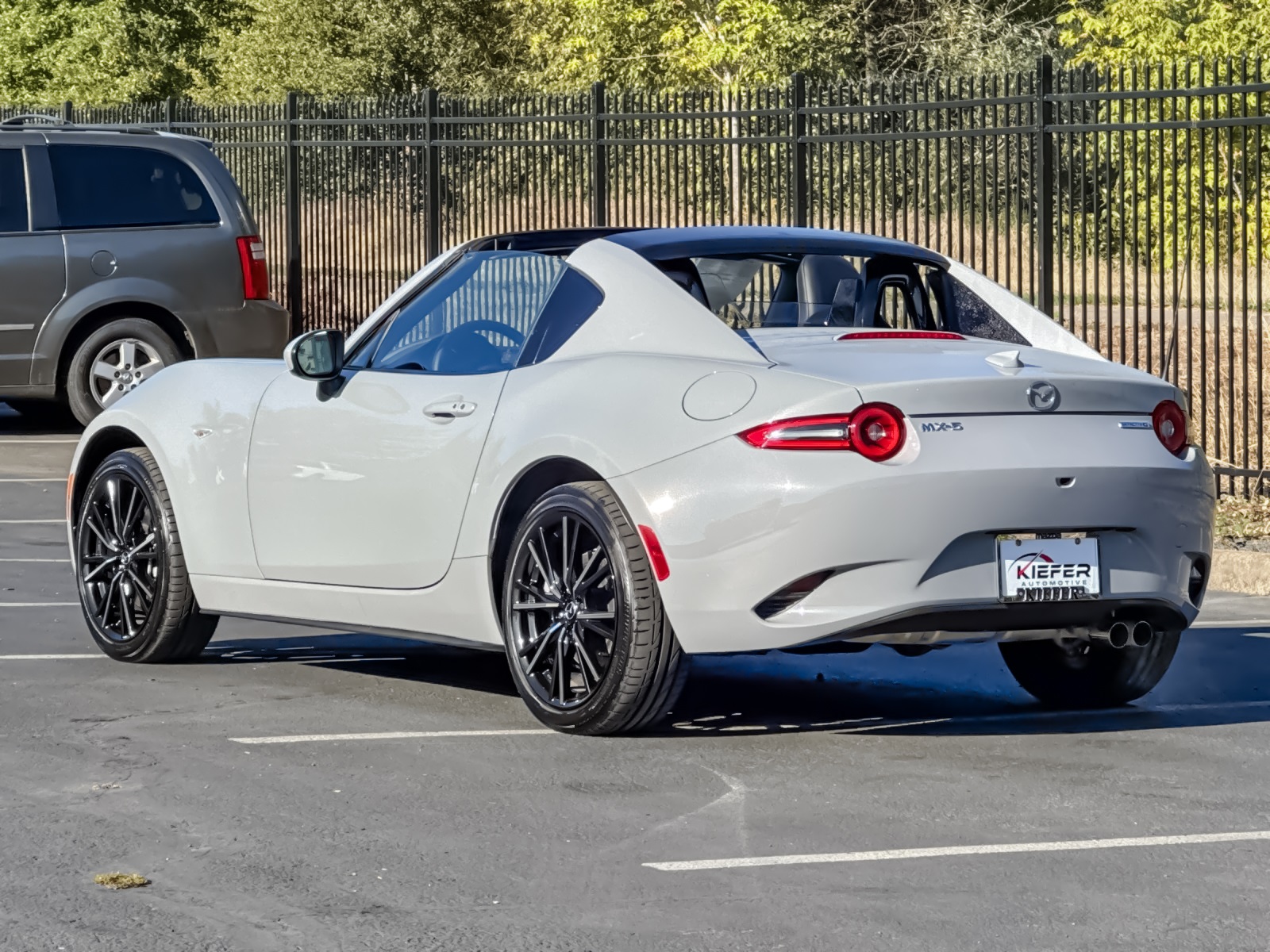 2024 Mazda MX-5 Miata Miata RF Grand Touring photo 5