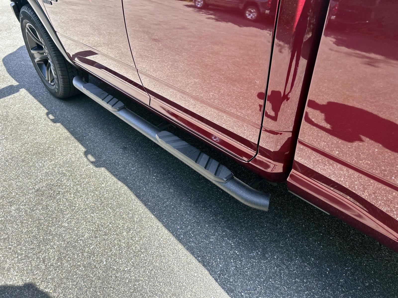 2022 Ram 1500 Classic Warlock photo 9