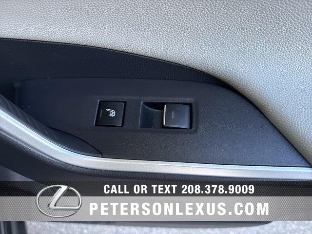 2023 Toyota RAV4 Hybrid Limited photo 13